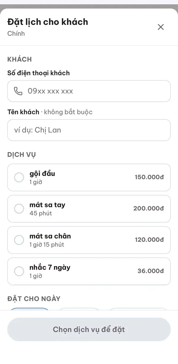 Màn hình đặt lịch hộ khách với số điện thoại khách và danh sách dịch vụ kèm thời lượng, giá